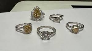 Rusiyada Azərbaycan vətəndaşı olan qadın saxlanıldı - FOTO